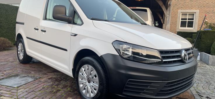 2dehands Volkswagen  Caddy 2,0 TDI -airco-Bluetooth-Audi systeem-tussenwand-laadvloer-zijwanden